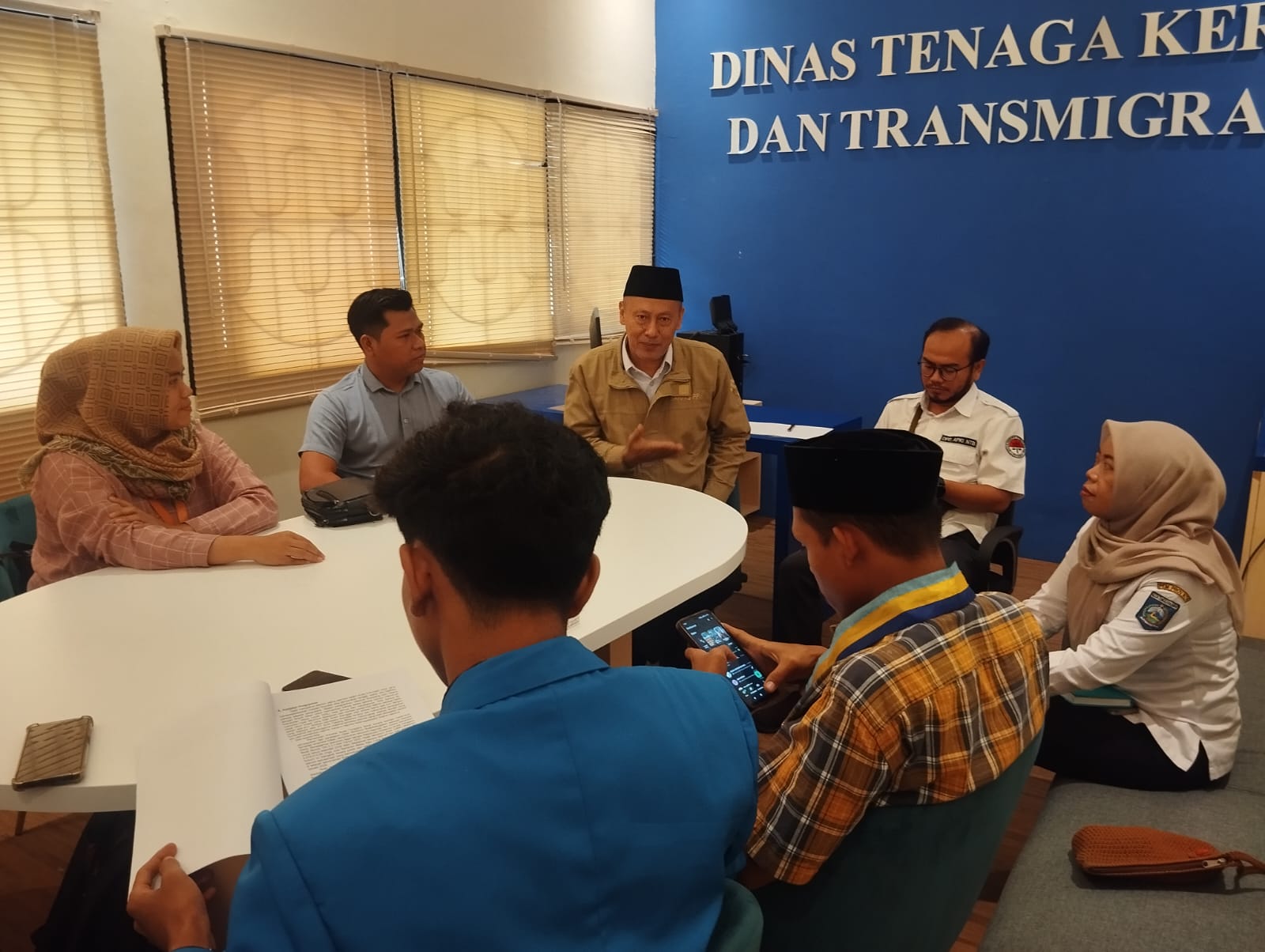 Akal-akalan Gaji Pokok di Bawah UMK, Skema Pengupahan PT EDN Disorot Tajam PMII